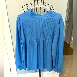💙✨ELEGANT BLUE PLEATED BLOUSE✨💙Ann Taylor Size L